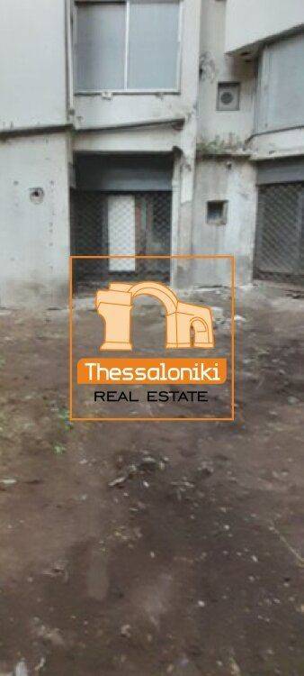 Πλ. Αντιγονιδών, Διαμέρισμα, 300 τ.μ.