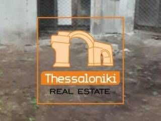 Πλ. Αντιγονιδών, Διαμέρισμα, 300 τ.μ.