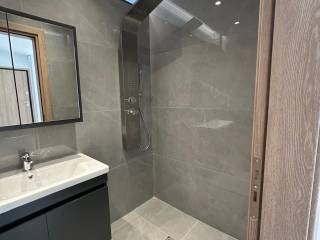 Μπάνιο ορόφου