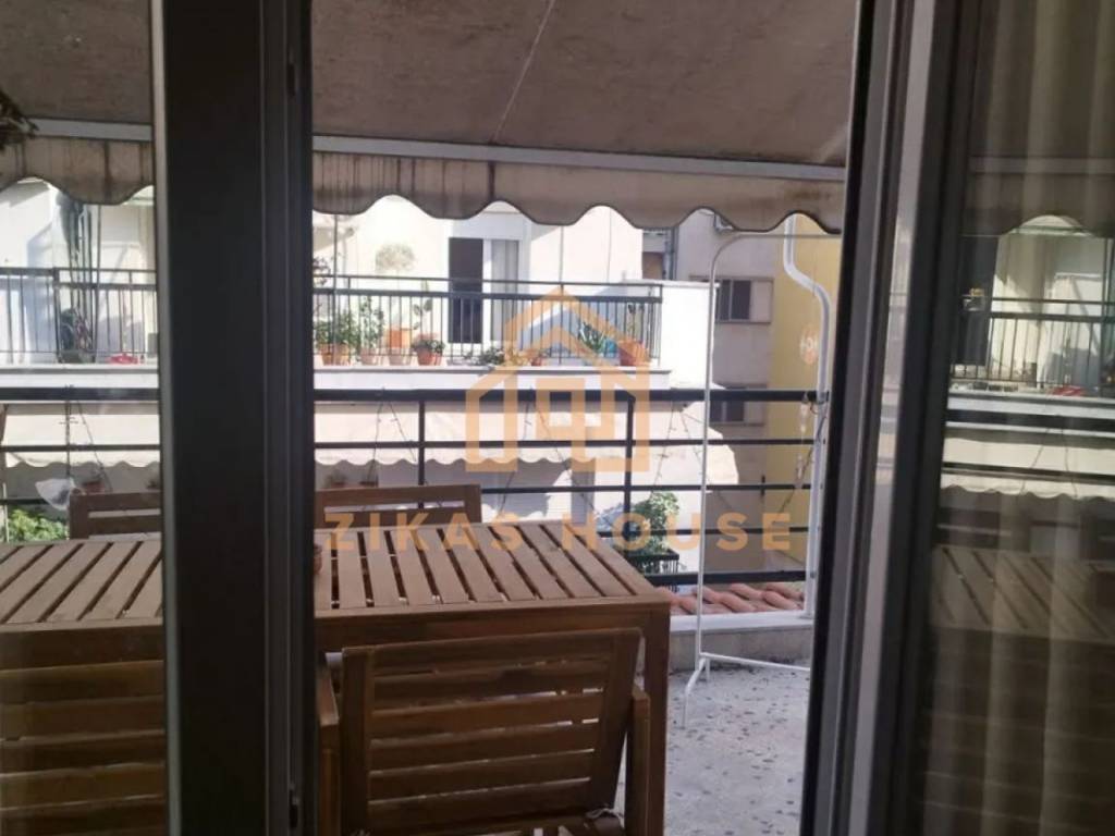 Θέα από μπαλκόνι