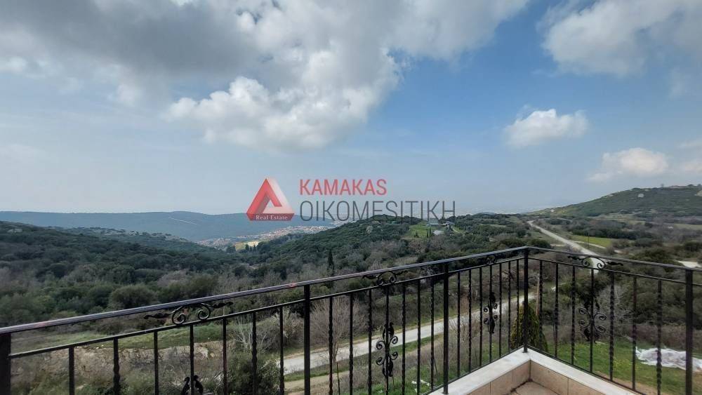 Θέα απο μπαλκόνι