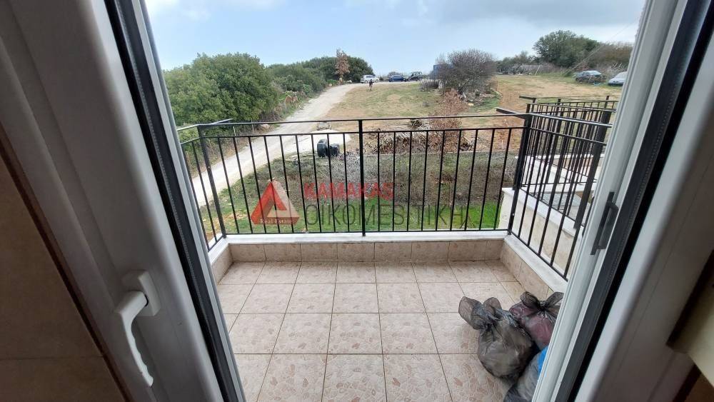 Θέα απο μπαλκόνι