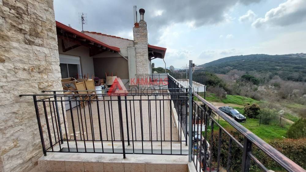 Διπλανή Μεζονέτα