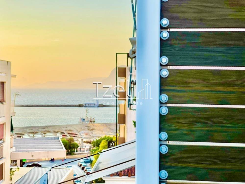 Θέα απο μπαλκόνι