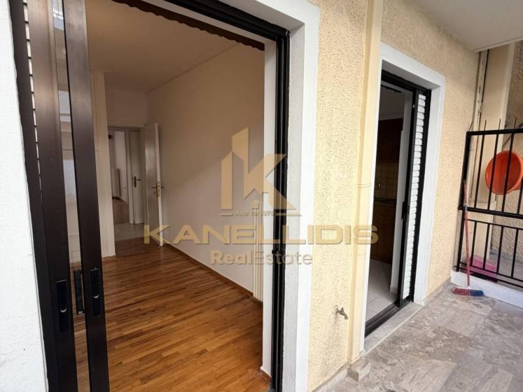 Μπαλκόνι πίσω