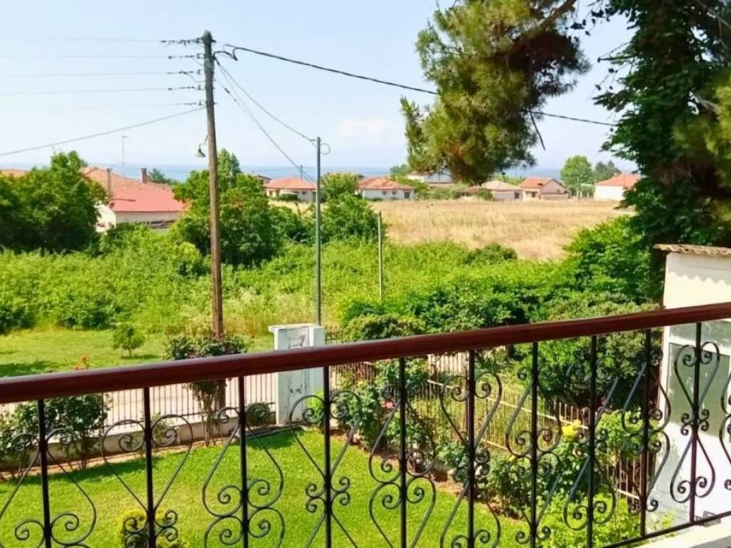 Θέα από μπαλκόνι