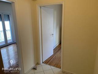 Forumland Real Estate, Διάδρομος