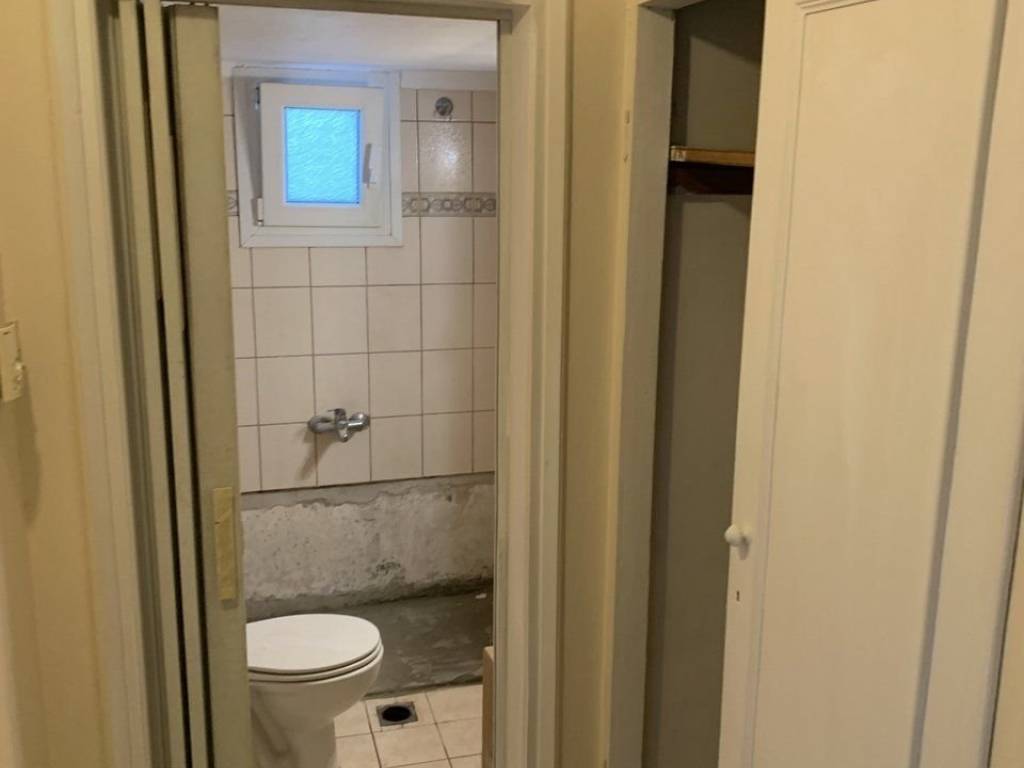 Forumland Real Estate, Αποθήκη