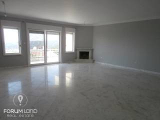 Forumland Real Estate, Σαλόνι με τζάκι