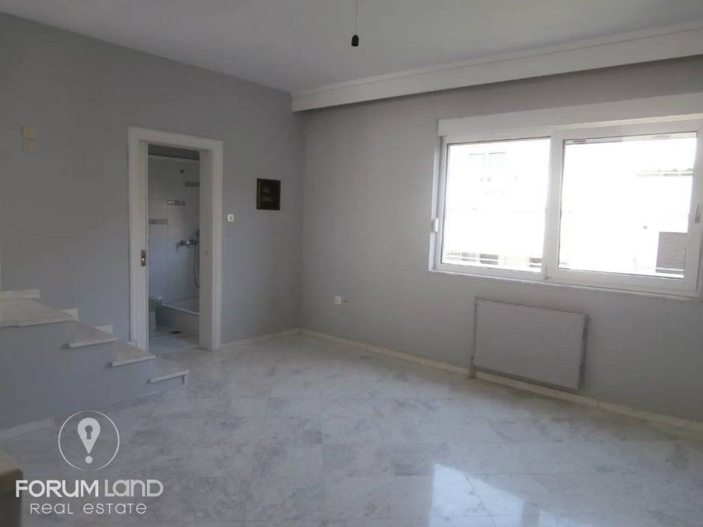 Forumland Real Estate, Εσωτερικός Χώρος