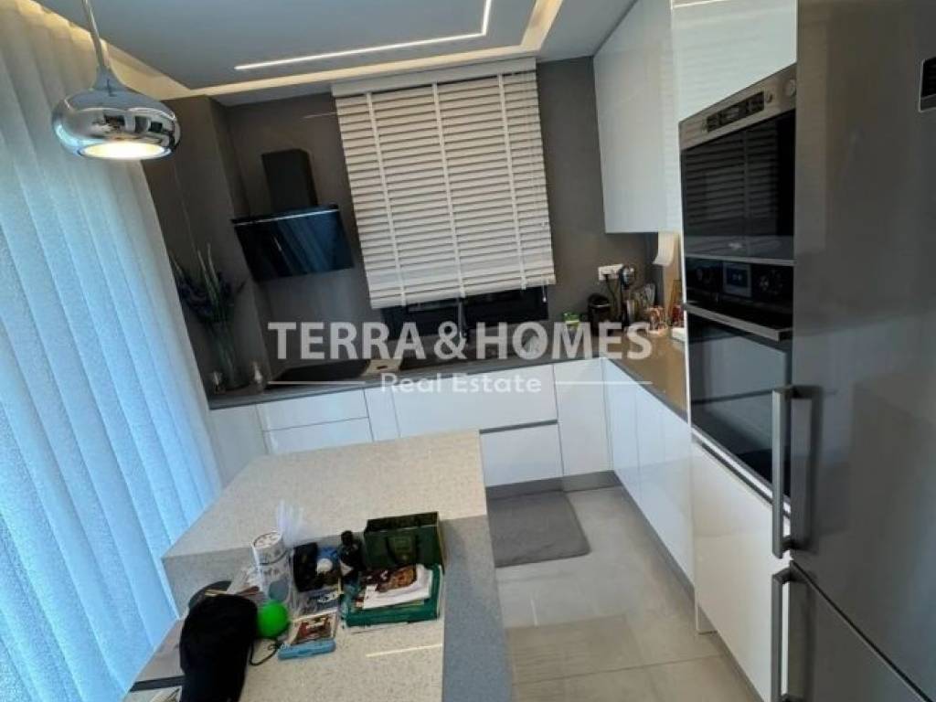 Σαλοκουζίνα