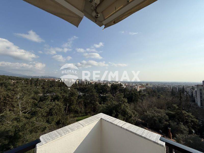 Θέα από μπαλκόνι