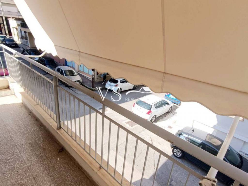 Θέα απο μπαλκόνι