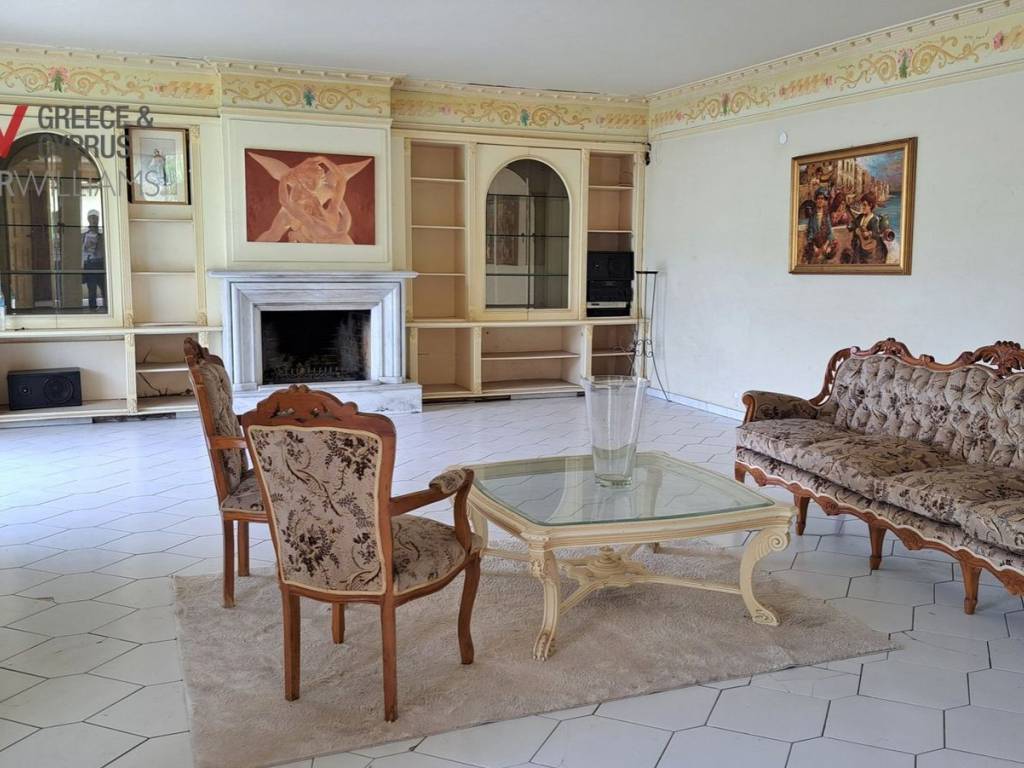 Εσωτερικοι χώροι