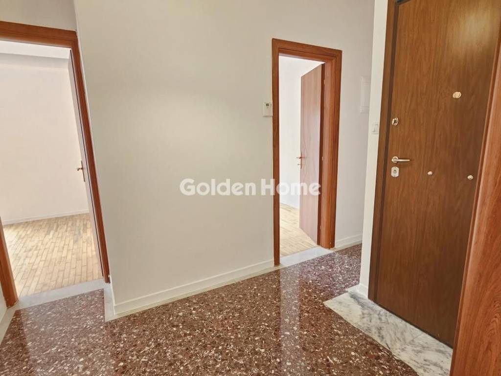 Χολ - Διάδρομος