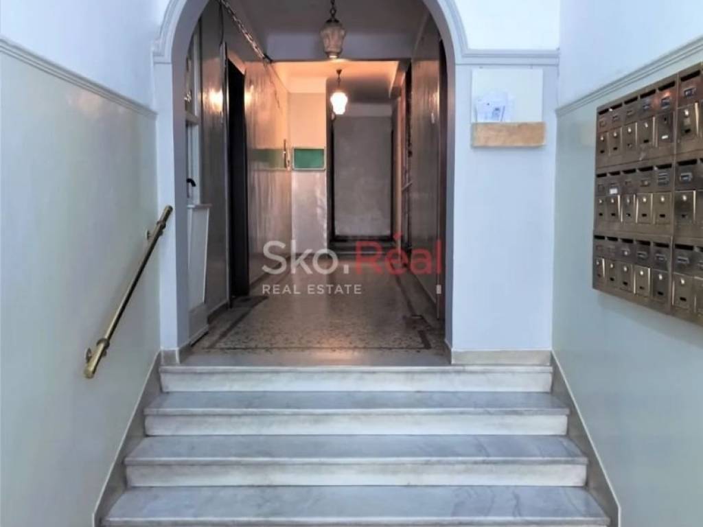 Είσοδος οικοδομής