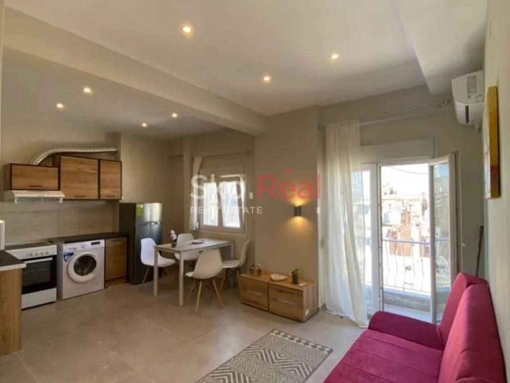 Σαλοκουζίνα