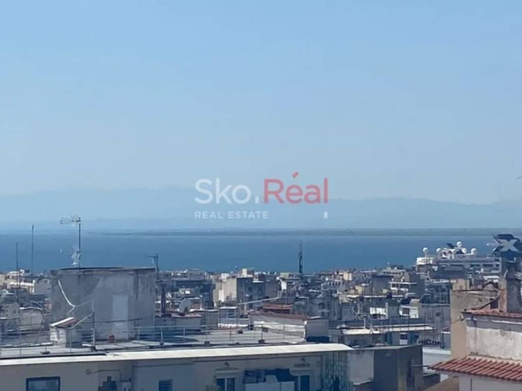 Θέα από μπαλκόνι