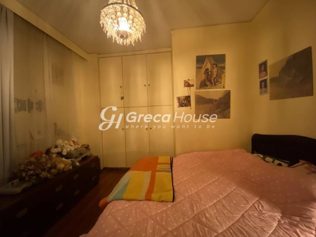 Μεγάλο Διαμέρισμα προς Πώληση στην Κυψέλη Φωκίωνος Νέγρη