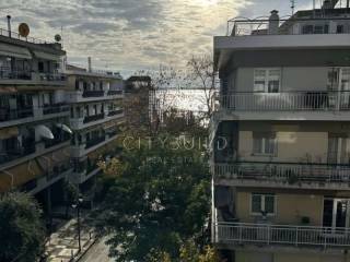 Θέα από μπαλκόνι