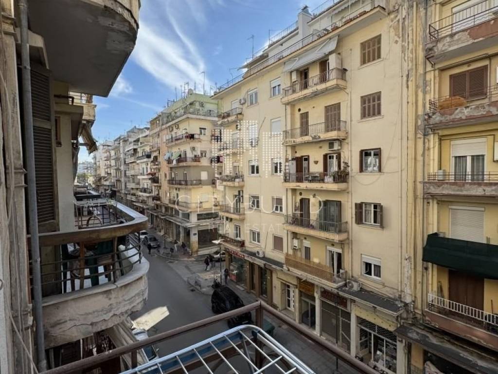 Θέα από μπαλκόνι