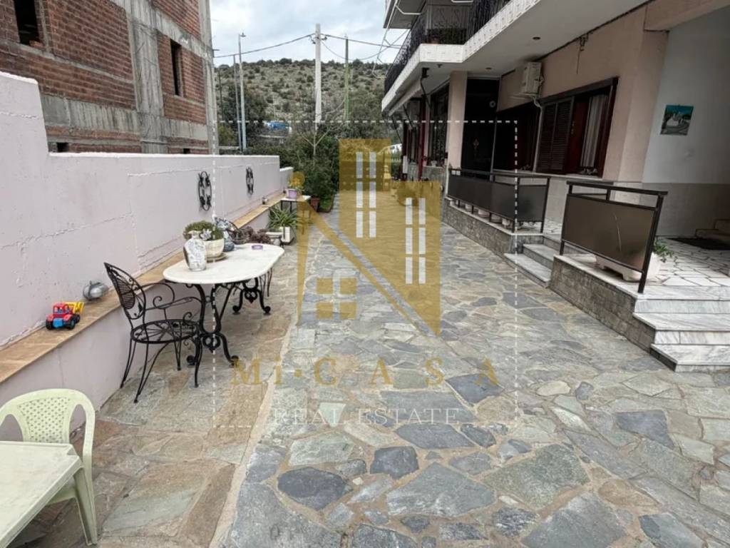 Θέα από μπαλκόνι