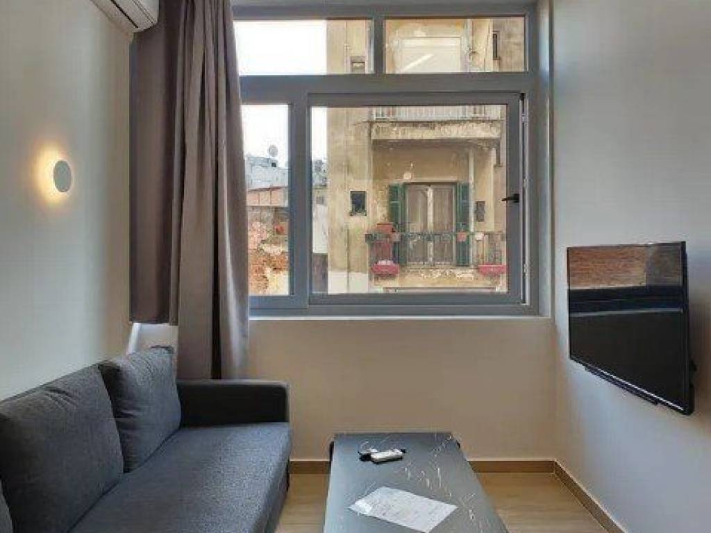 Forumland Real Estate, Γκαρσονιέρα 44τ.μ.