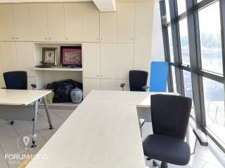 Forumland Real Estate, Epaggelmatikos grapheiakos choros 120t.m.