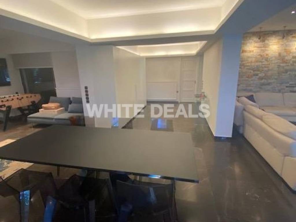 Σαλοτραπεζαρία