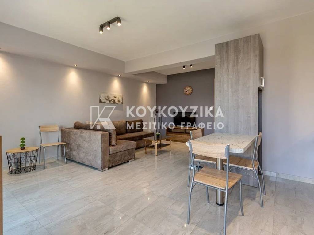 Σαλοκουζίνα