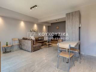 Σαλοκουζίνα