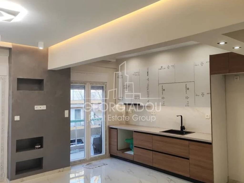 Σαλοκουζίνα