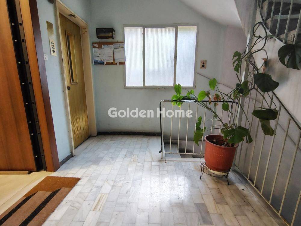 Χολ - Διάδρομος