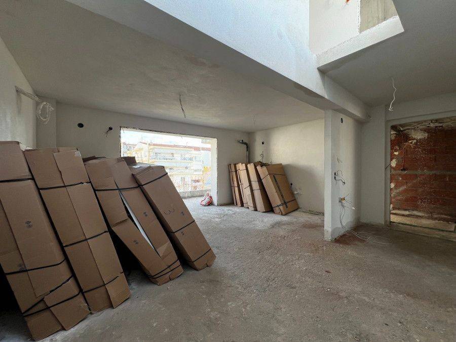 Kathistiko kai koyzina.