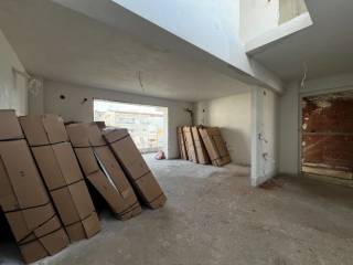 Kathistiko kai koyzina.