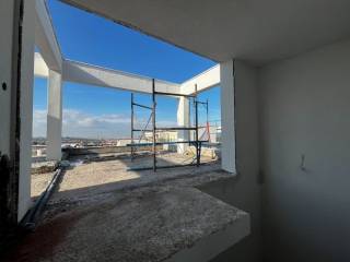 Aithrio ston 4o oropho.