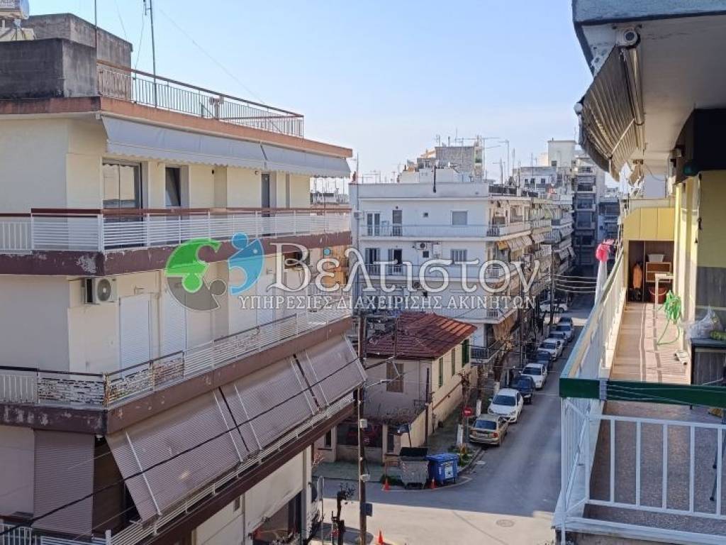 Θέα από μπαλκόνι