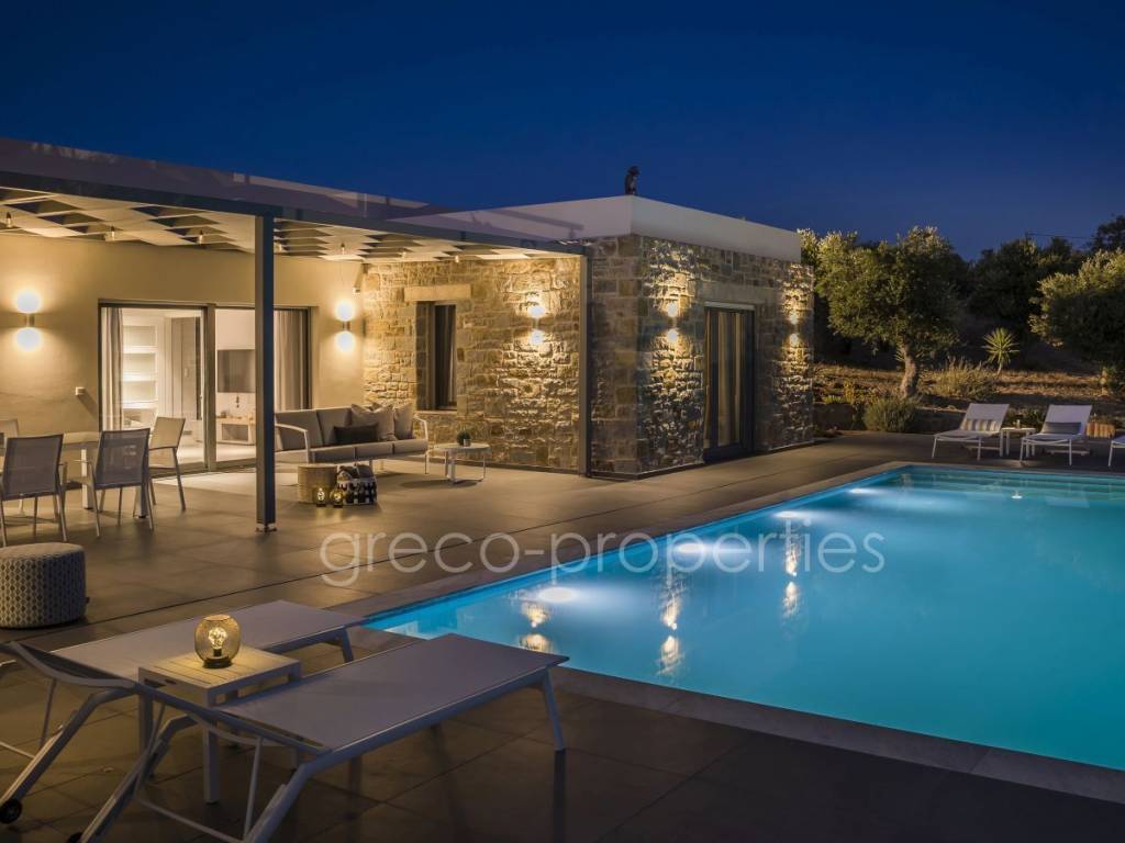 VILLA CASTLE VIEW III