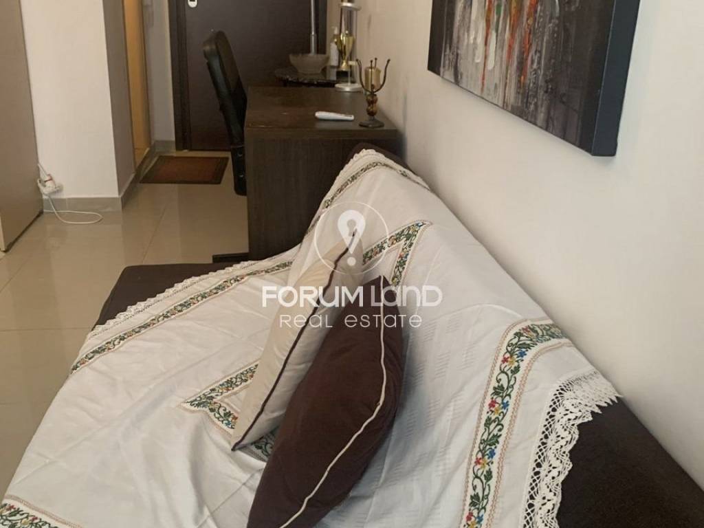 Forumland Real Estate, STUDIO