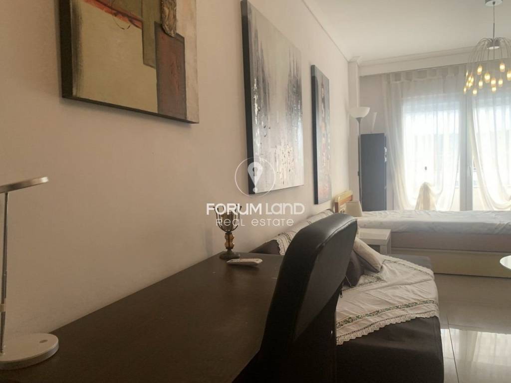 Forumland Real Estate, STUDIO