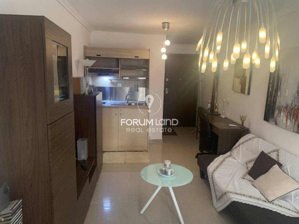 Forumland Real Estate, STUDIO