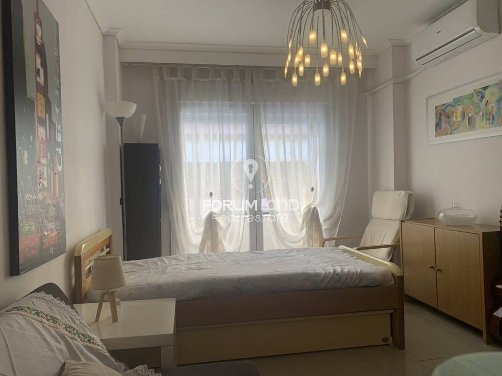 Forumland Real Estate, STUDIO