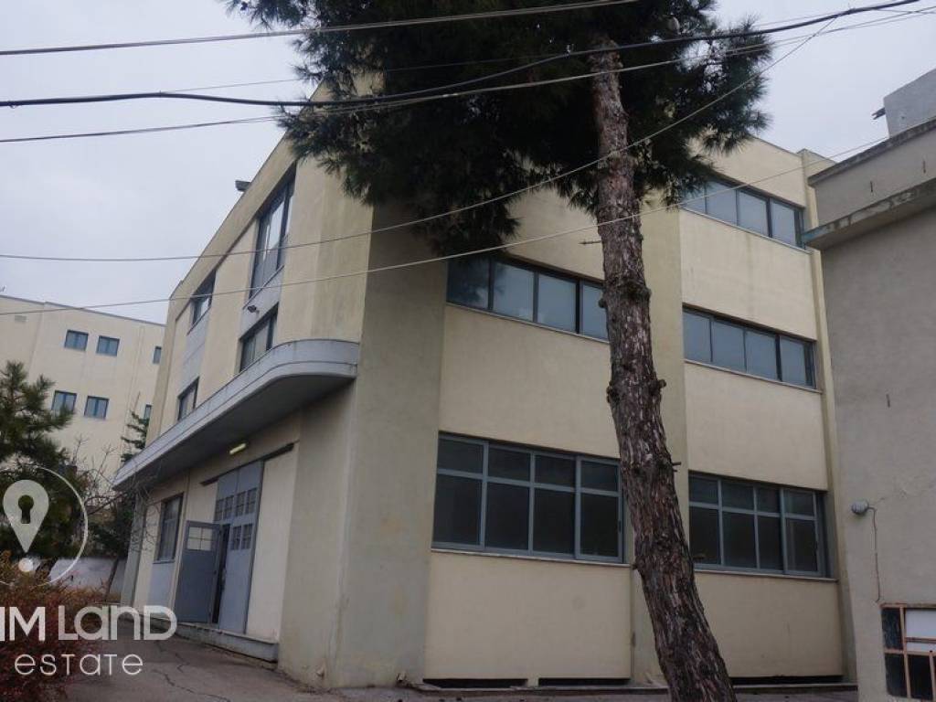 Forumland Real Estate, Εξωτερική Όψη