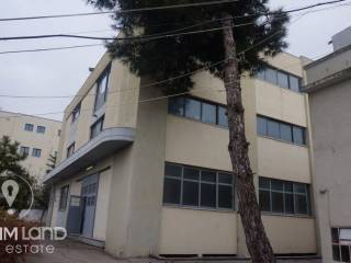 Forumland Real Estate, Εξωτερική Όψη