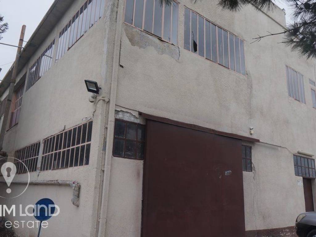 Forumland Real Estate, Εξωτερική Όψη