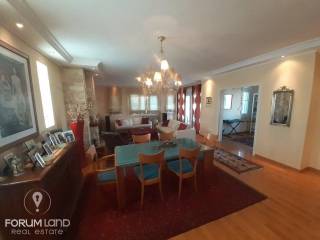 Forumland Real Estate, Saloni me tzaki