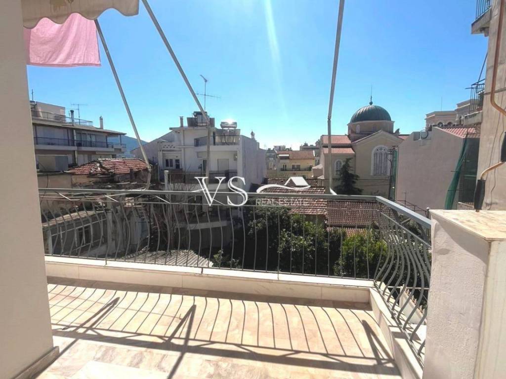 Θέα απο μπαλκόνι