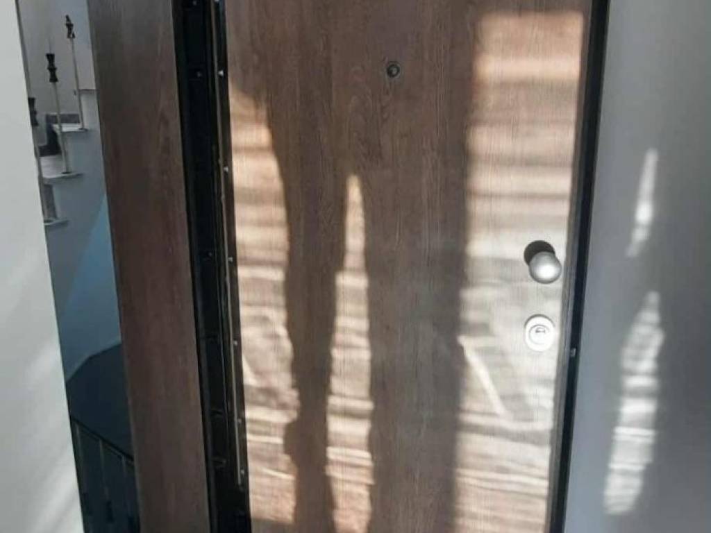 ΠΟΡΤΑ ΑΣΦΑΛΕΙΑΣ