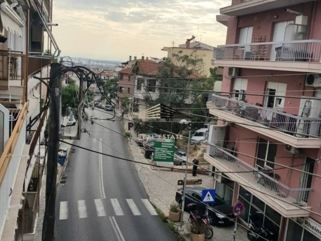 Θέα από μπαλκόνι