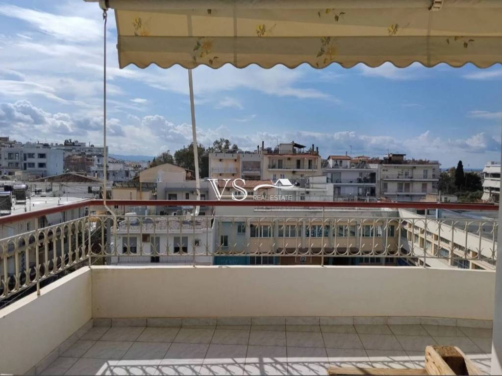 Θέα απο μπαλκόνι